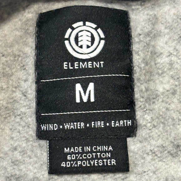 Element Medium Size Sweater - Picture 3 of 4